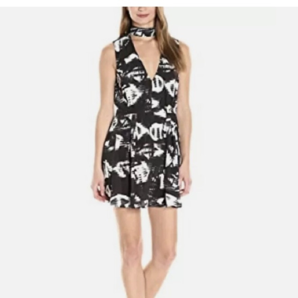 Dolce Vita Black and White Halter Mini Dress SIZE S NWT